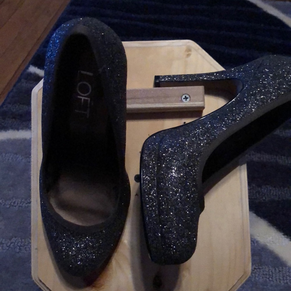 Ann Taylor Loft Silver glitter heels 4 1/2” heels